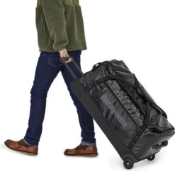 PATAGONIA Black Hole Wheeled Duffel 70L Black 5 PATAGONIA Black Hole Wheeled Duffel 70L Black -Component Bike Gear 11660125d511bb69450a1.35098143