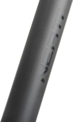 Neatt Attack Seatpost Carbon / Aluminum Black -Component Bike Gear 16334225f1fe8a42f7298.28666438