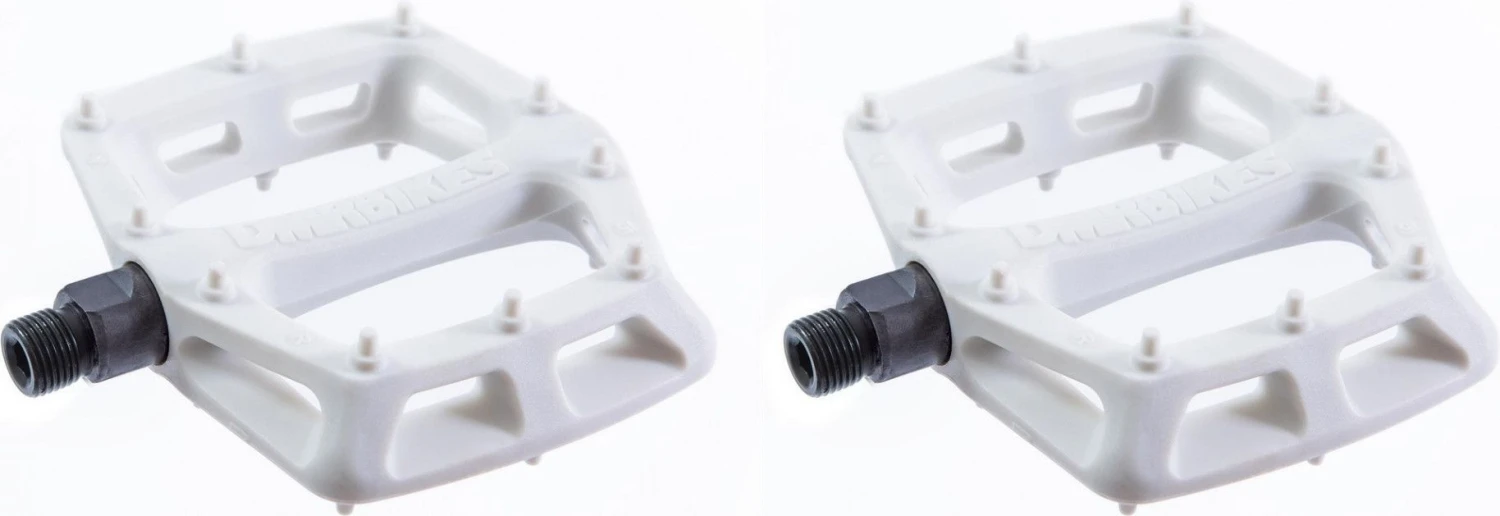 DMR Pair Of Flat Pedals V6 White 1 DMR Pair Of Flat Pedals V6 White
