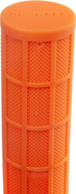 Neatt One Lock Pro Grips Orange -Component Bike Gear 185588461646e01c2e4f3.66868887