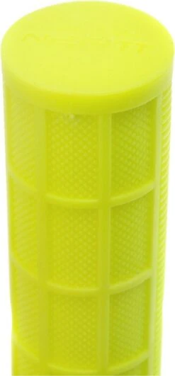 Neatt One Lock Pro Grips Yellow -Component Bike Gear 1855924616469f746a312.65672763
