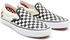 Vans Slip-On Black / White Skate Shoes -Component Bike Gear 19141355ffc3a8f5952e1.65049541 1
