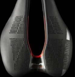 Selle Italia SLR Boost Kit Carbonio Superflow Saddle Black -Component Bike Gear 19153246001a5b8cb6470.29003851