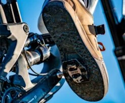 Tatze Mc-Fly Pedals Black -Component Bike Gear 205417660bddd3f9dbc52.82288480