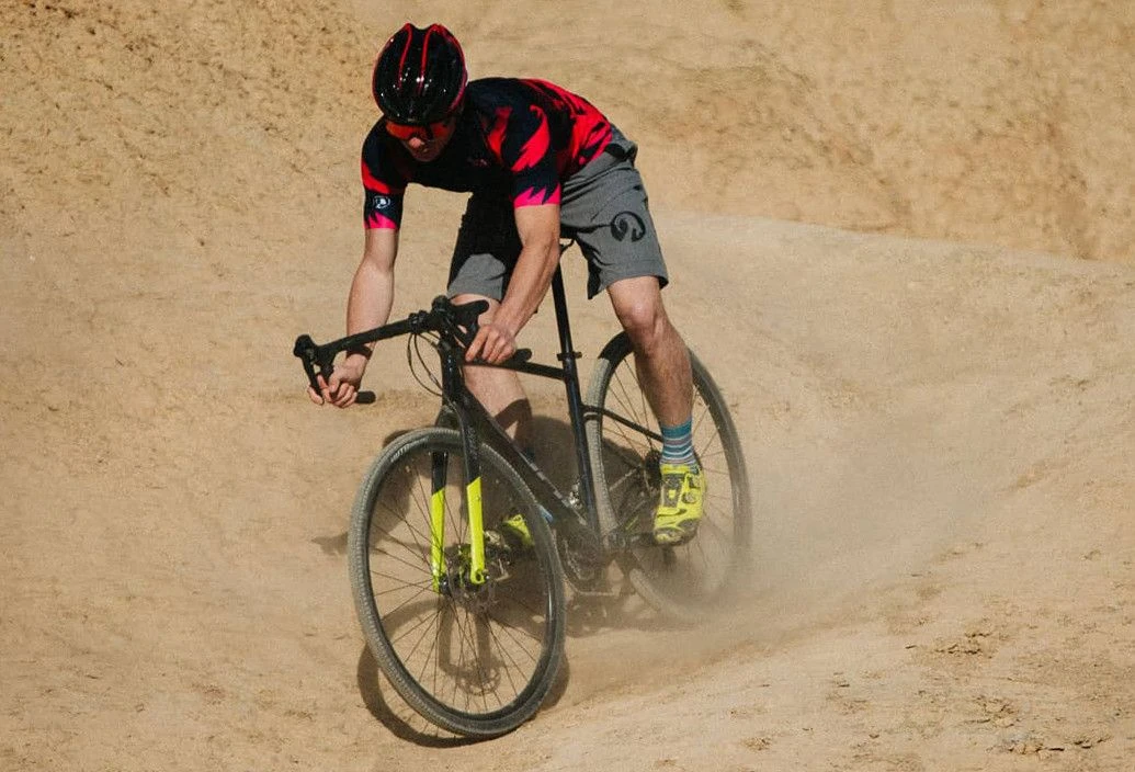 Gravel Bike Sunn Venture S2 Shimano Sora 9V 700 Mm Blue Black Yellow Fluo 4 Gravel Bike Sunn Venture S2 Shimano Sora 9V 700 Mm Blue Black Yellow Fluo - Image 4