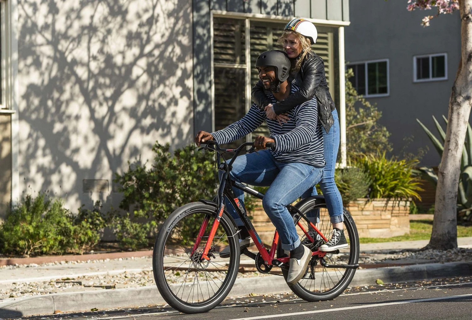 City Bike GT Street Performer 29'' Fade Black / Red 4 City Bike GT Street Performer 29'' Fade Black / Red - Image 4