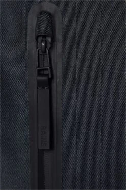 Rains Backpack Reflective 70 Black 9 Rains Backpack Reflective 70 Black -Component Bike Gear 209607261e68b7ef1c380.86245570