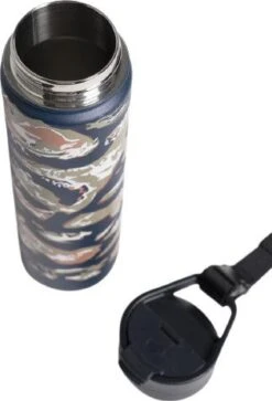 United By Blue United Insulated Steel Bottle Blue / Camo 650 Ml 5 United By Blue United Insulated Steel Bottle Blue / Camo 650 Ml -Component Bike Gear 210652361545cee044902.60630932