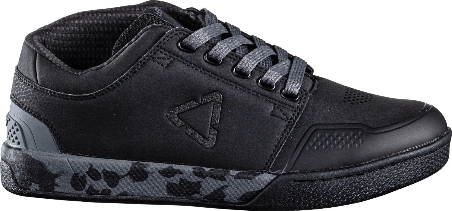 LEATT Shoe 3.0 Flat Black 2 LEATT Shoe 3.0 Flat Black - Image 2