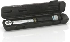 XLC Torque Wrench 3/8'' TO-S40 From 6-30 Nm
