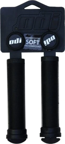 ODI Longneck ST Grips Flangeless Black