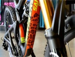 All-mountain-style ALL MOUNTAIN STYLE Frame Guard Kit - 9 Pcs - Cheetah -Component Bike Gear 59b293d2bbb1b