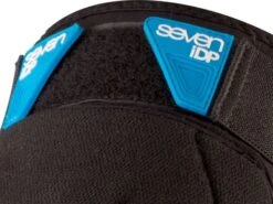 Seven Pair Of Knee Pad Flex Black -Component Bike Gear 5a61db12e7ba6