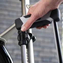 Abus 540/160HB230 U Lock + Abus EaZy KF Mount Black 9 Abus 540/160HB230 U Lock + Abus EaZy KF Mount Black -Component Bike Gear 5ac33f491cf60