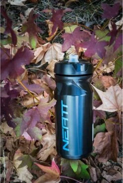 Neatt 650 Ml Bottle Black -Component Bike Gear 5b9bb1842e560